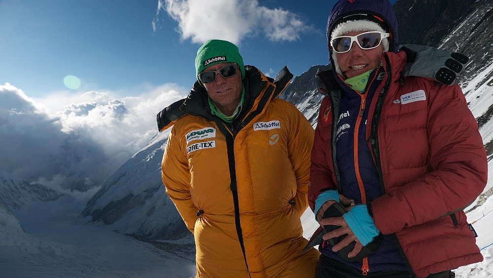 Gerlinde and Ralf in CIII at 7100m Gerlinde and Ralf in CIII at 7100m